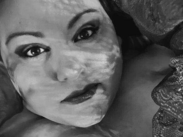 MRSBUNNY free sexy photo