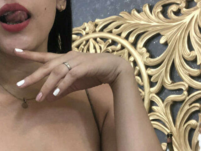 MISSYHIGHINS free hard sexy photo