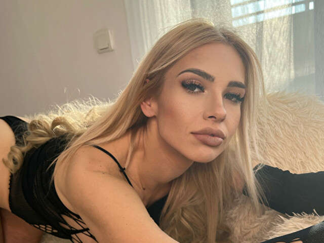 BARBIEMAYA free sexy photo