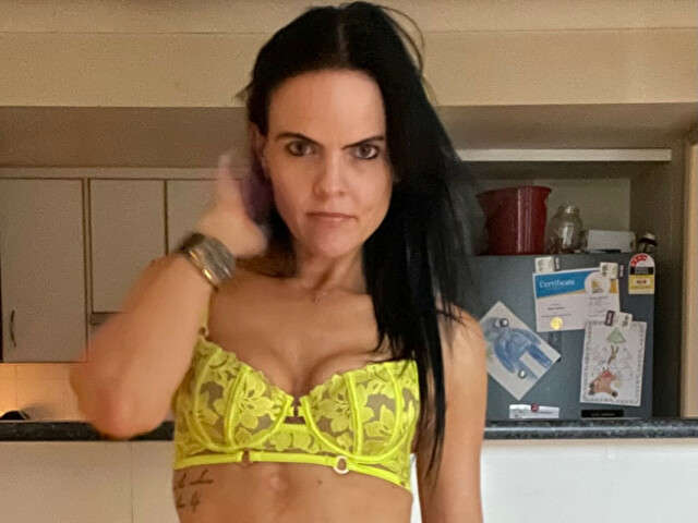 HELENAMAREE free sexy photo