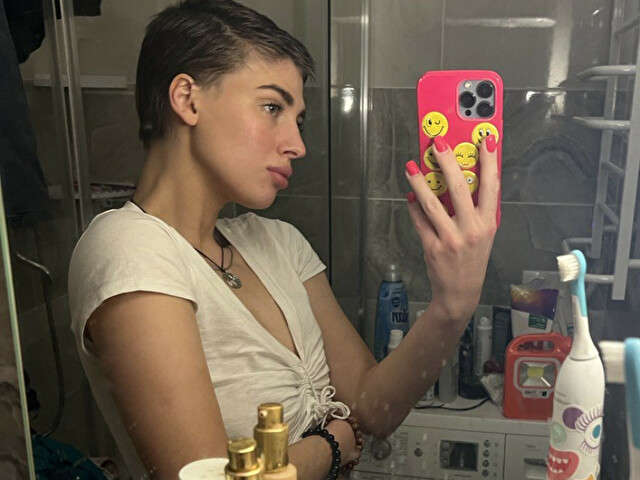 SAMBUKAAA free sexy photo