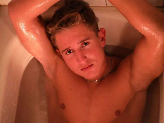 CHRISTIANL free sexy photo