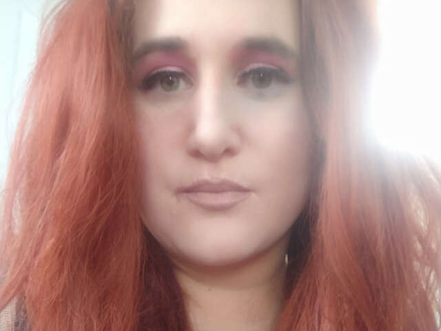 HOTWIFERUBY free sexy photo