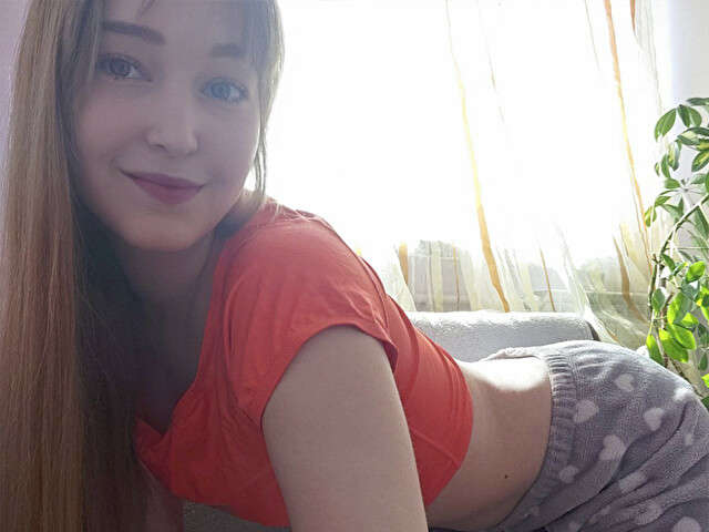 MIRASHARK free sexy photo