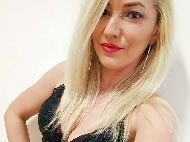 ANAISBOND free sexy photo