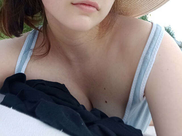 SHIONI free sexy photo