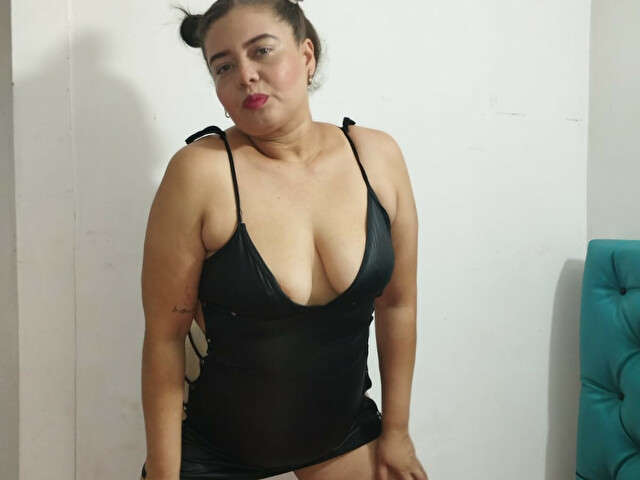 MILFANAAAL free hard sexy photo