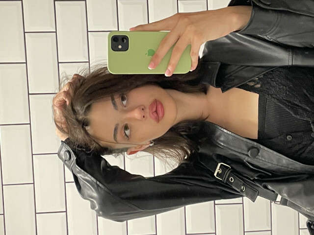 GEMMASNYDER free sexy photo