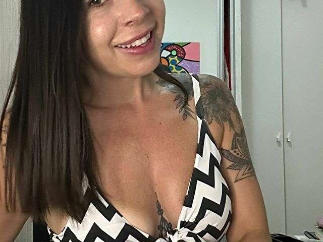 HALINAMILF free sexy photo