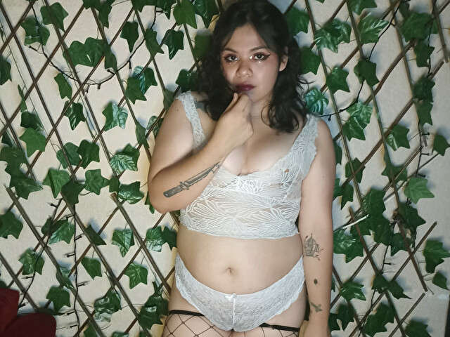 KITTYSOFI free hard sexy photo