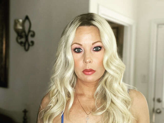 MADDIERENEE free sexy photo