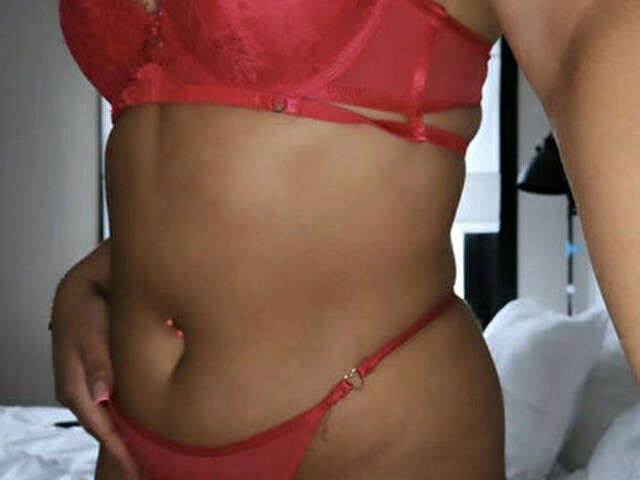 MIAUW free sexy photo