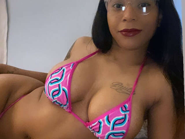 QUEENCLEO free sexy photo