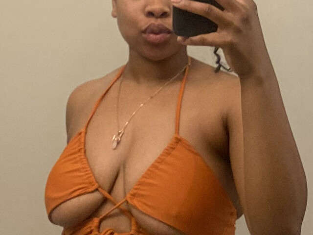 WETMAGGIE free hard sexy photo