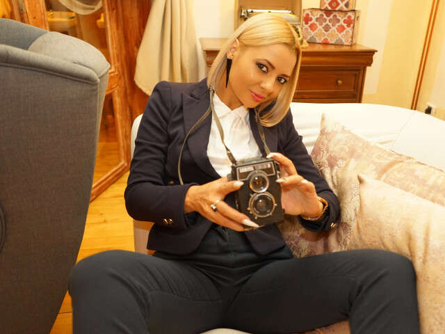 CRISTINAV free sexy photo