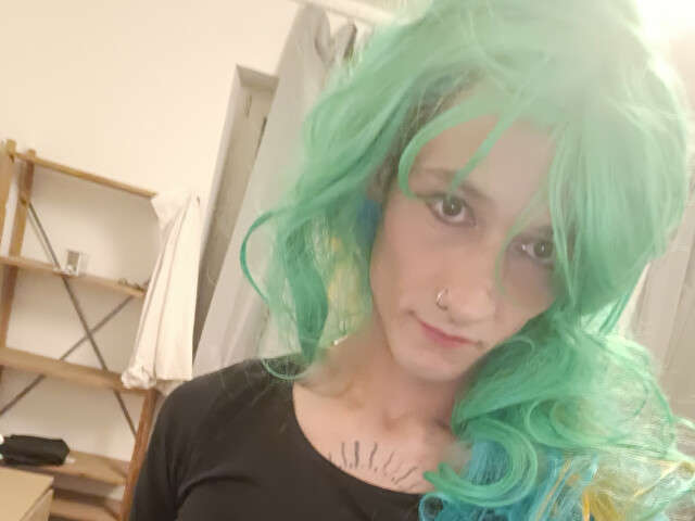 JULIAJOLIE free sexy photo