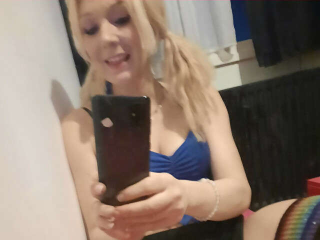 FLEXIBELE free sexy photo