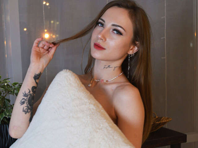 EVELINAMOOR free hard sexy photo