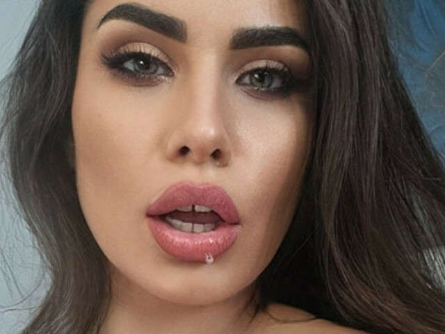 ANGELINALVY free hard sexy photo
