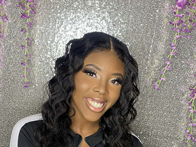 MERCEDES19 free sexy photo