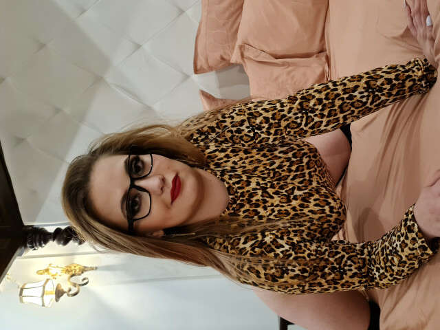 KALINDAHOT free hard sexy photo