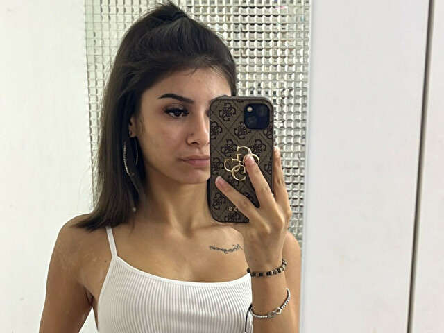 KARLAJULES free sexy photo
