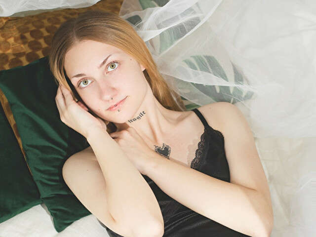 ALEXASEX free sexy photo