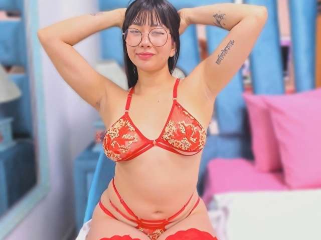 GENESISS free sexy photo