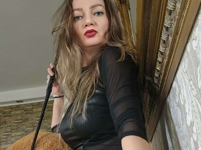 MONALYSA free sexy photo
