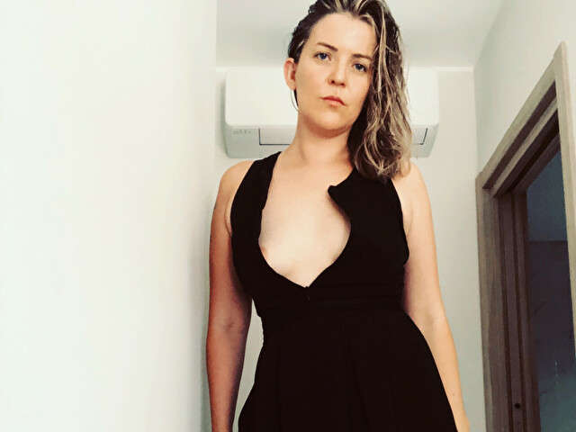 NAUGHTYHOLLY free sexy photo