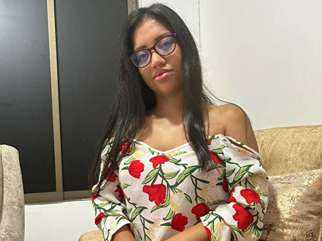 KAYLASTONE free sexy photo