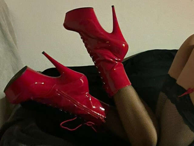 REDTODANCE free sexy photo