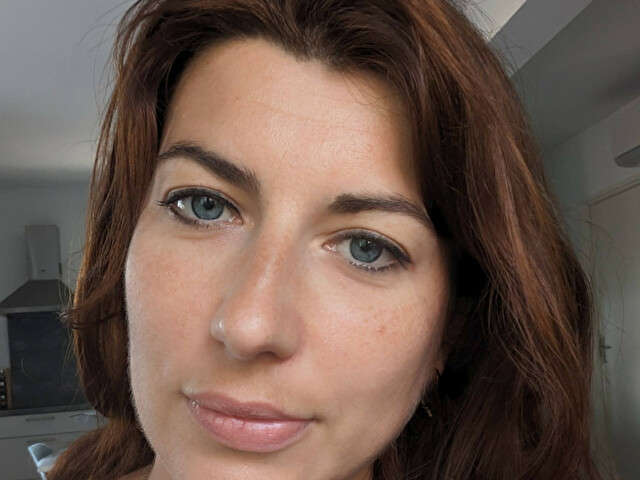 JOLIE34 free sexy photo