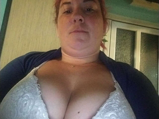 BIBEEERCE123 free sexy photo