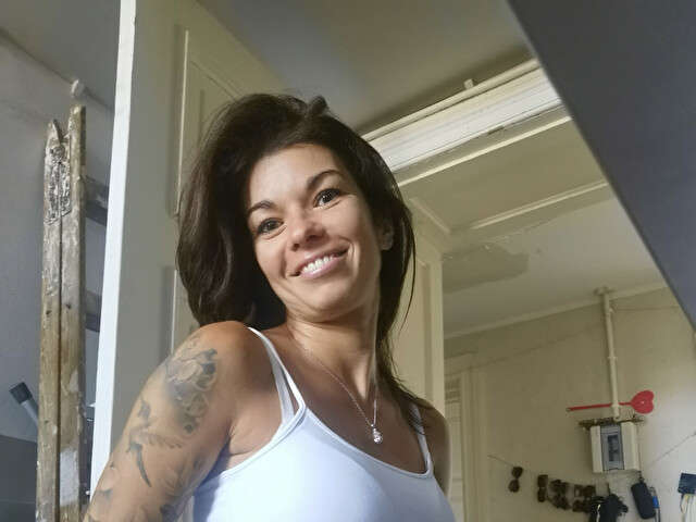 NIKI23 free sexy photo