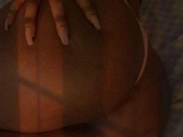 MYYAA free sexy photo