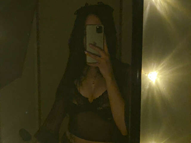 NIKKOLE free sexy photo
