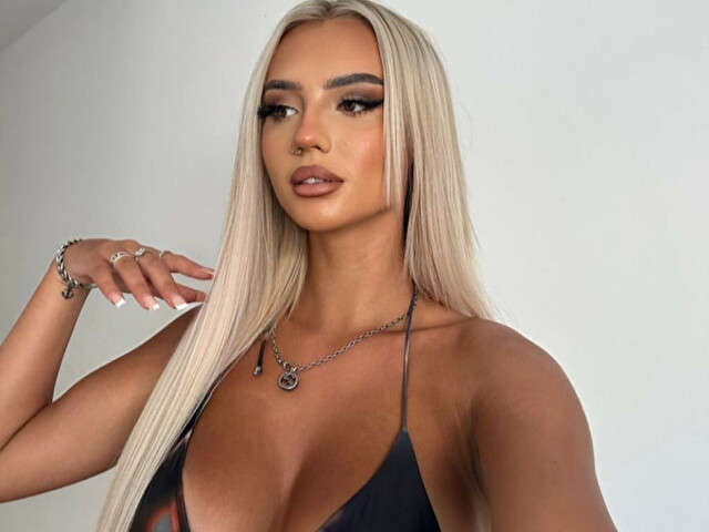 ELISAHOT1 free sexy photo