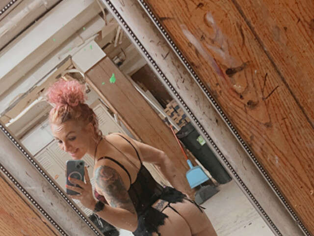 BLUEEYEZ free hard sexy photo