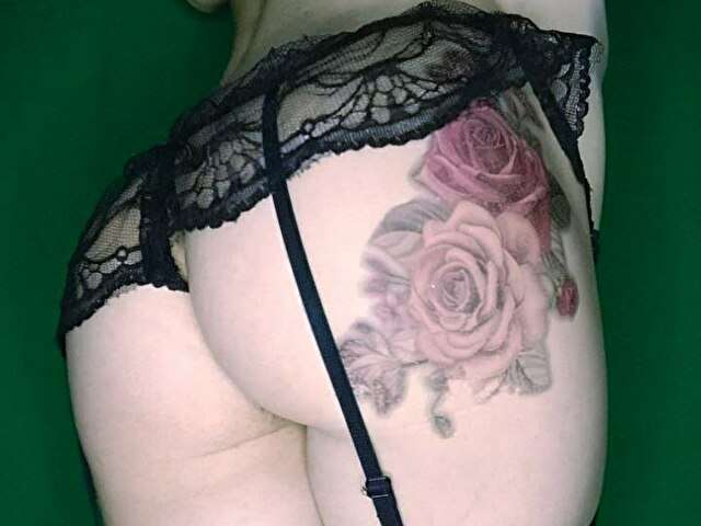 HAYLEYLI free sexy photo