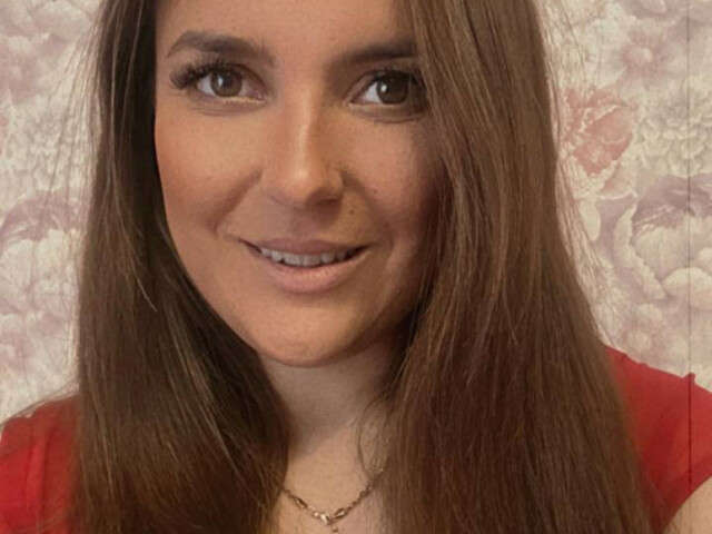 BROWNEYESSS free sexy photo