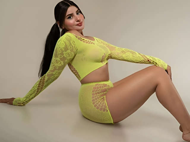 CHANELLBELL free sexy photo