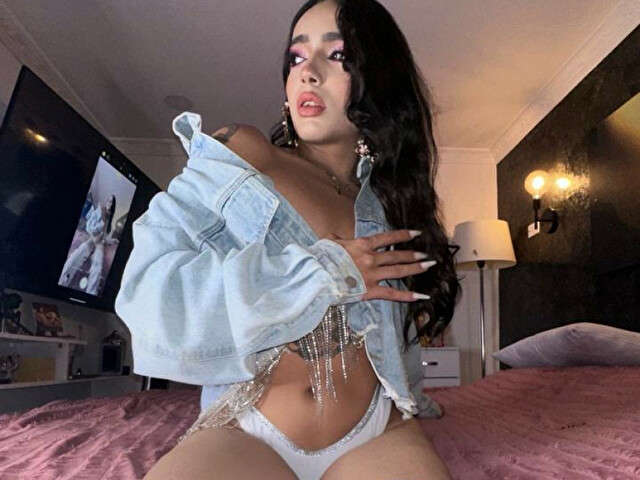 VALEBRATZ free sexy photo