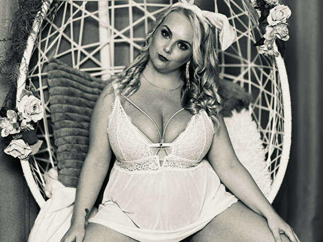 DAANTJE free sexy photo