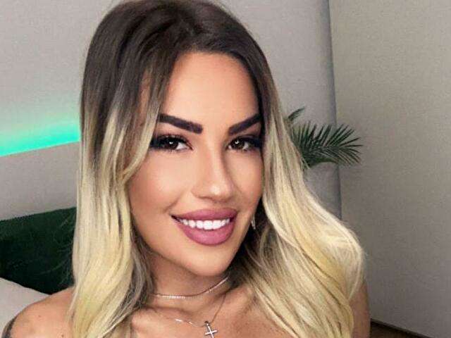 ZOEYMARIE free sexy photo