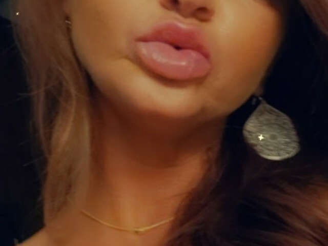 HOTMILFTENN free sexy photo