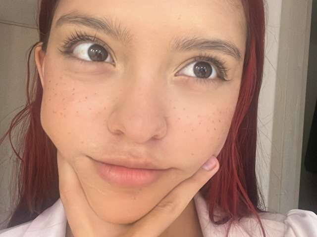 ALYMARTHINI free sexy photo