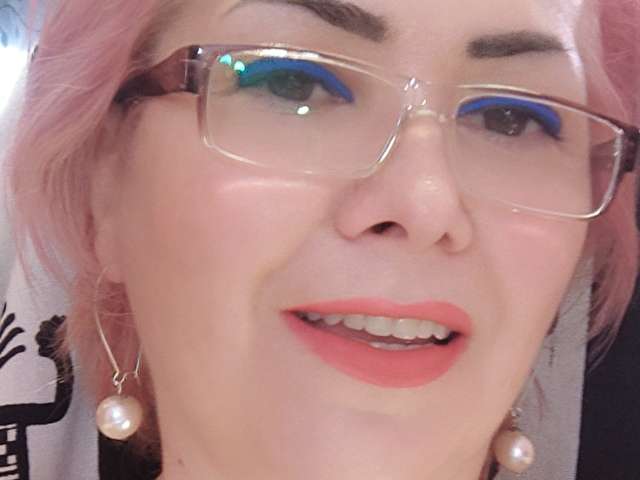 1MILF4U free sexy photo