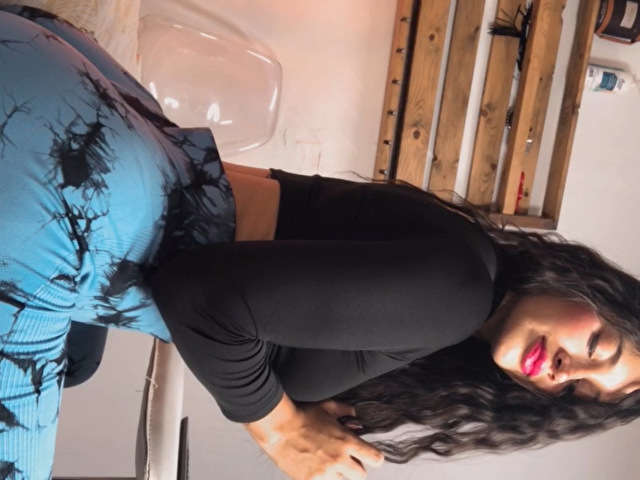 LAURENJHONSO free sexy photo