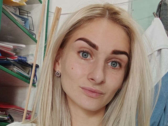 MANDARINKA free sexy photo